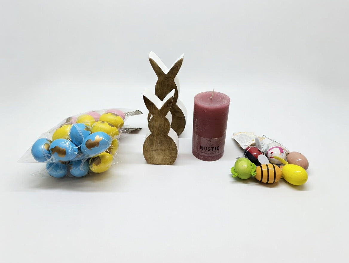 Osterdeko Set mit Holzhasen, bunten Ostereiern & Stumpenkerze Beeren